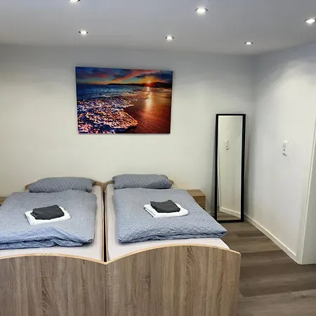 2 Stadtwohnung Mit Netflix Nahe Bahnhof Apartment