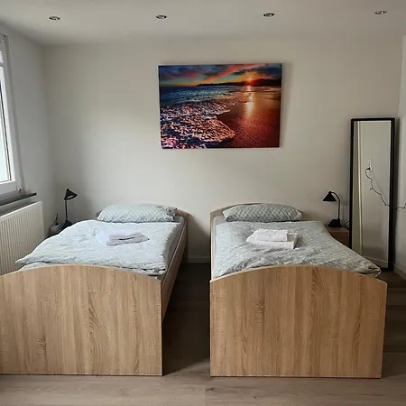 2 Stadtwohnung Mit Netflix Nahe Bahnhof Apartment